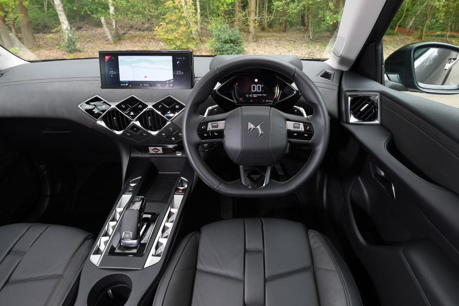 Торпедо DS 3 Crossback Prestige 2019 года  (UK) (фото 6 из 20)